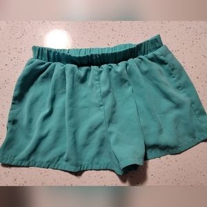 Light-Teal, Lightweight Shorts with Pockets